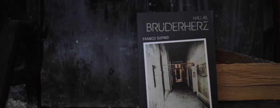 Hau ab, Bruderherz | Rezension
