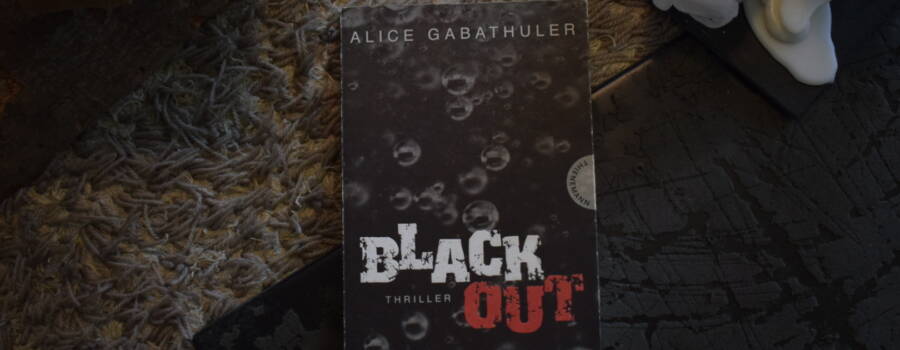 Blackout | Rezension