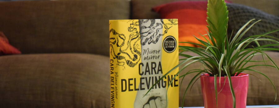 Mirror, Mirror / Rezension