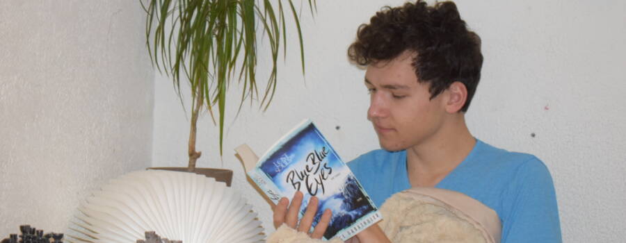Blue Blue Eyes (1) / Rezension