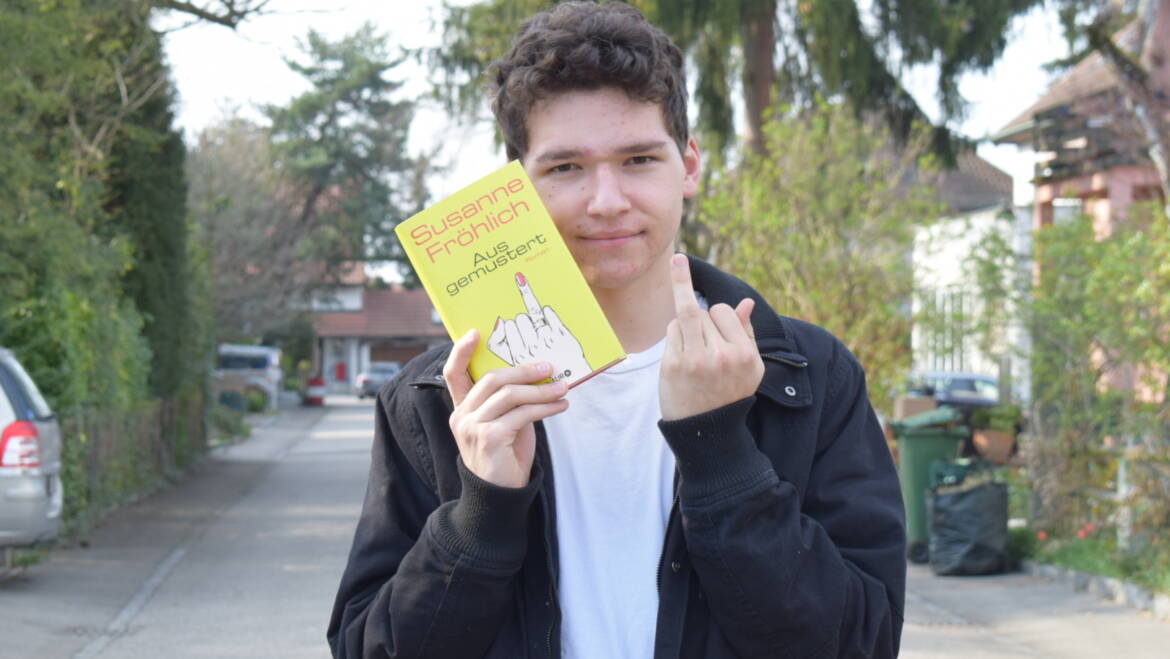 Ausgemustert / Rezension