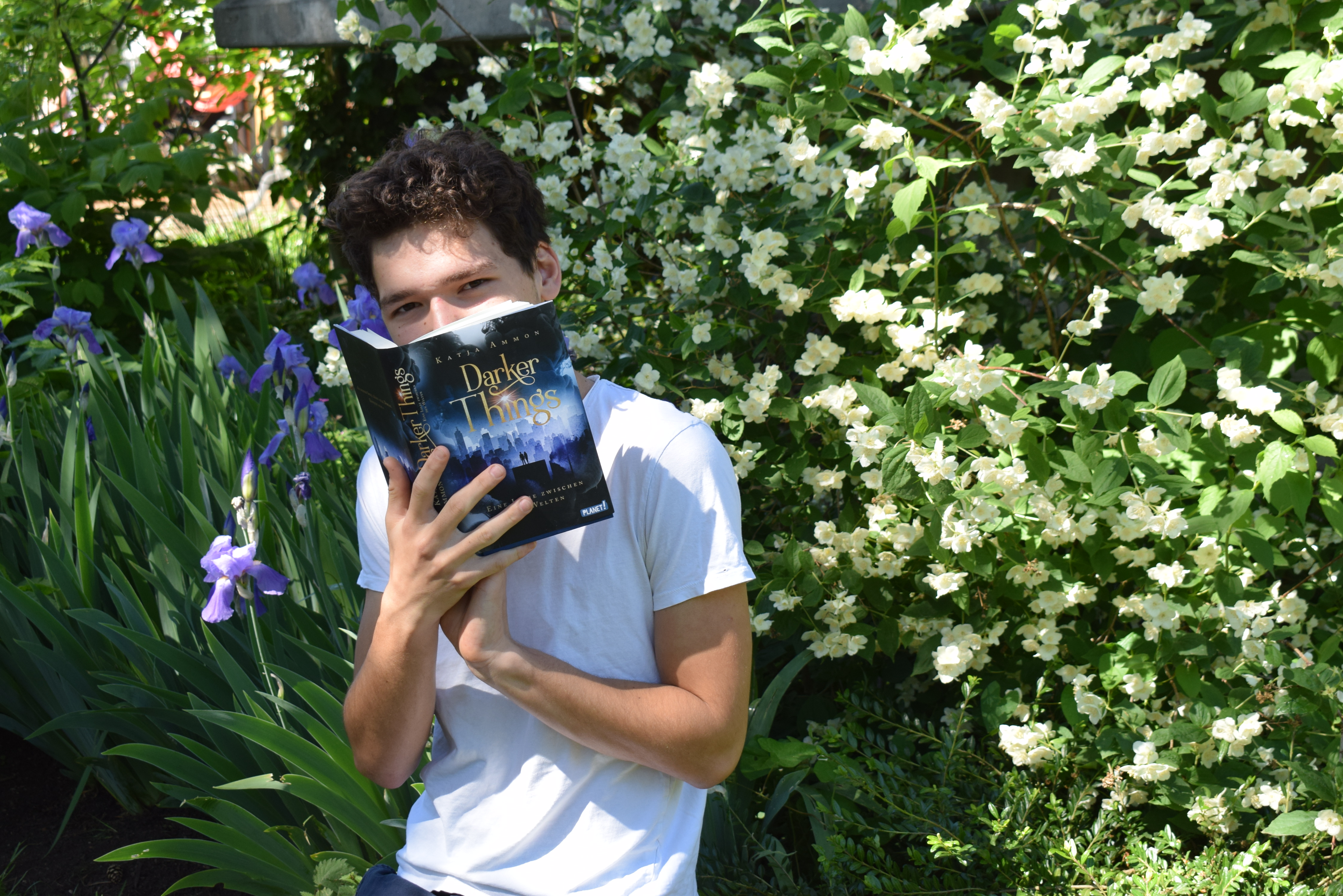 Darker Things – eine Liebe zwischen zwei Welten / Rezension